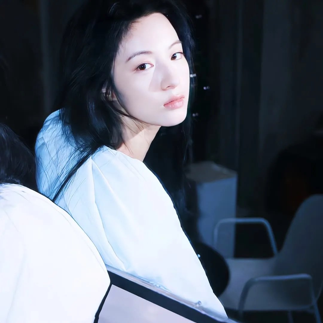 铁娘子：坚固柔情